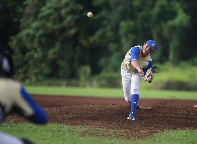 1742884_web1_Waiakea_vs_Hilo_Baseball_1.jpg