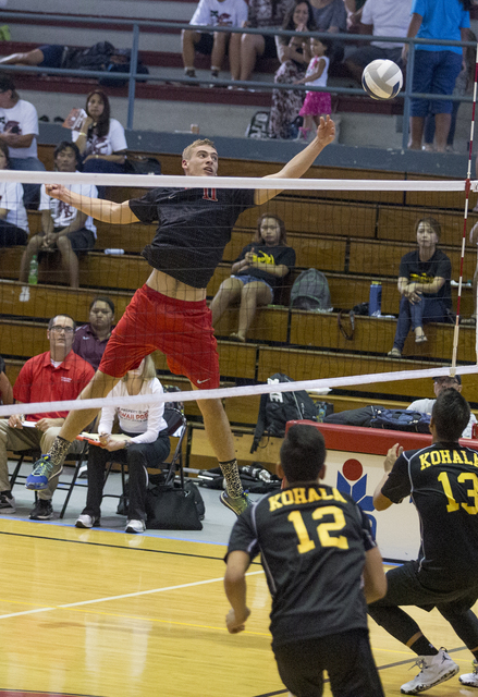 1765436_web1_HPA_vs_Kohala_BIIF_Volleyball_SF_3.jpg