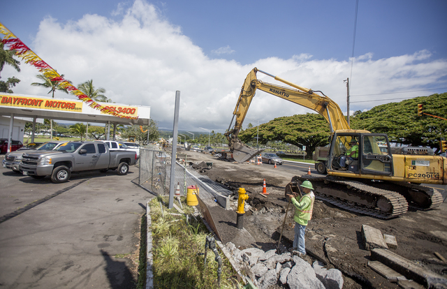 1814917_web1_Kamehameha_Ave_Construction.jpg