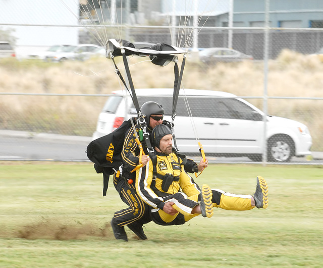 1841665_web1_Sky-Dive_0078.jpg