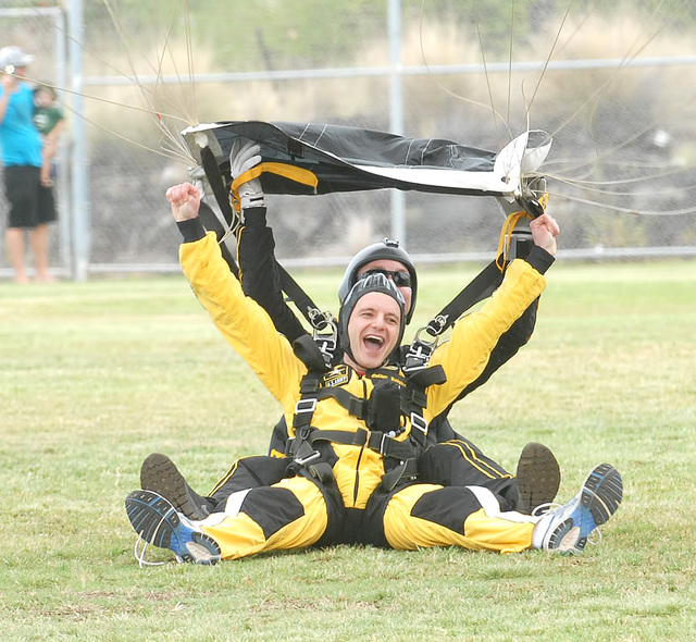 1841665_web1_Sky-Dive_0106.jpg