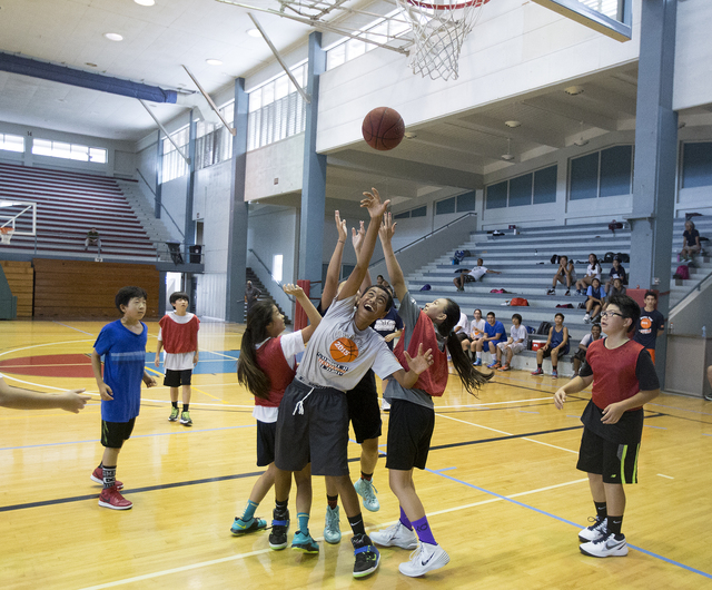 1932386_web1_Basketball_Camp.jpg