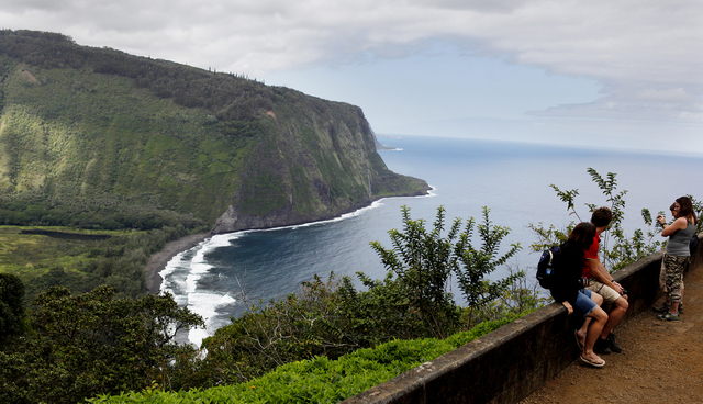 2053650_web1_Waipio_Valley_MG_1333.jpg