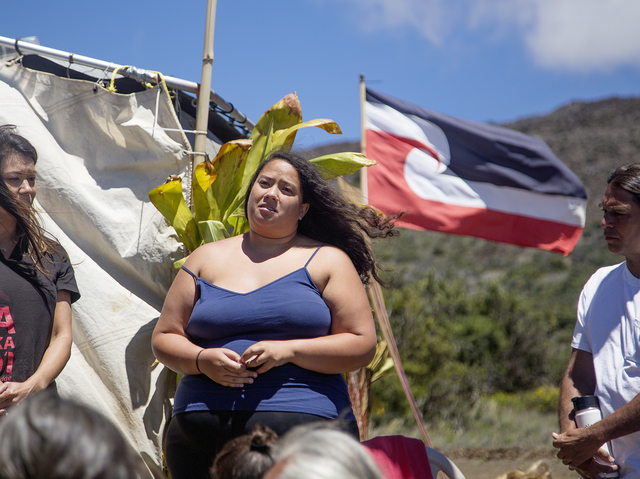 2161918_web1_Mauna_Kea_Protesters_and_OHA_2.jpg