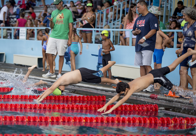 2386454_web1_Novice_Swimming_Championships_at_Kawamoto_Pool_1.jpg