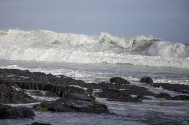 2396389_web1_Keaukaha_Flooding_3.jpg