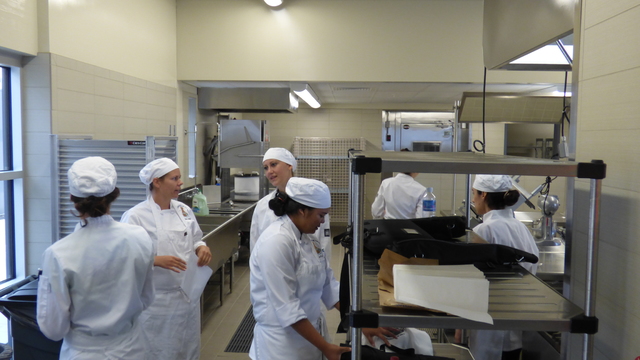 2429465_web1_Culinary-students-11-03-15.jpg