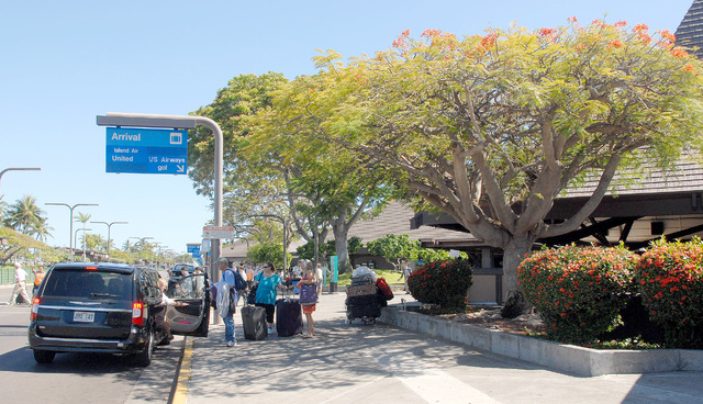 2668388_web1_Kona-Airport_0007.jpg