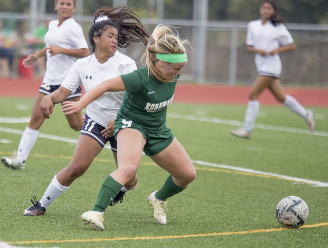 2902158_web1_Waiakea_vs_Konawaena_Girls_Soccer_6.jpg