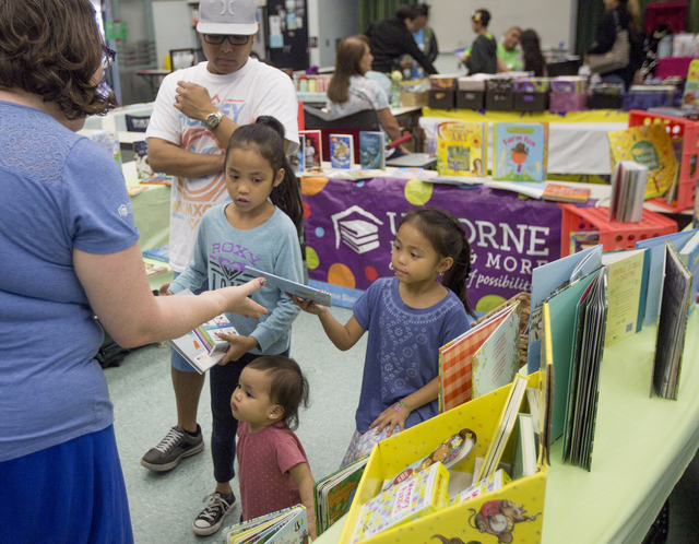 3130438_web1_Keaau_Elementary_Family_Fun_Fair_4.jpg