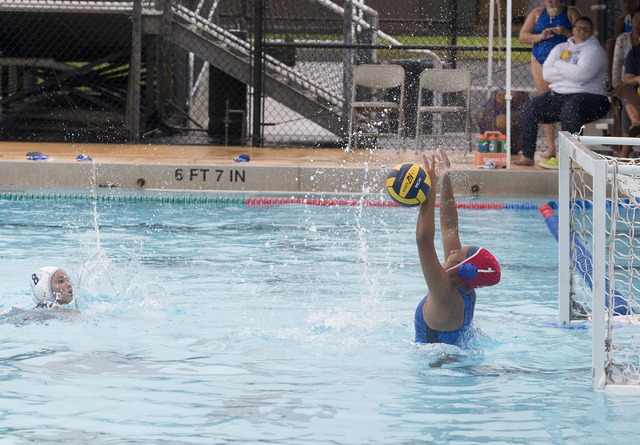 3230193_web1_Kamehameha_vs_Waiakea_Girls_Waterpolo_2.jpg