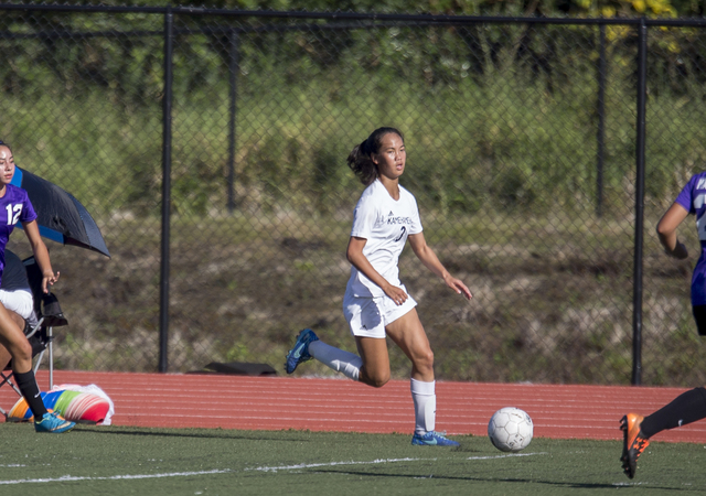 3300799_web1_Kamehameha_vs_Makua_Lani_Girls_Soccer_3.jpg