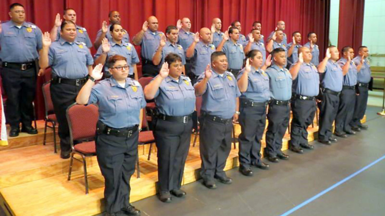 4 Of 27 Corrections Recruit Class Graduates To Serve On Big Island Hawaii Tribune Herald