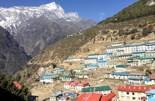 3399178_web1_Travel-Nepal-Trekking_Chri-copy-3.jpg