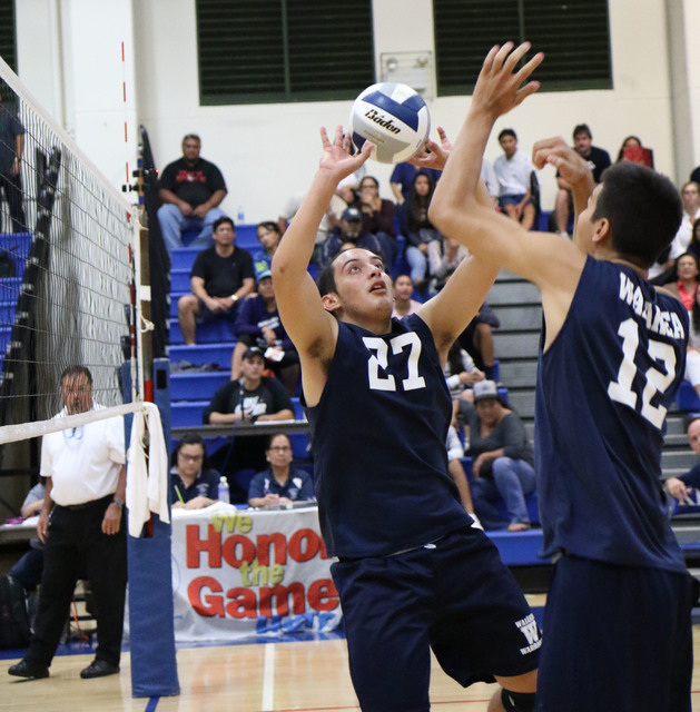 3432182_web1_waiakea-vs-kam-v-ball-02--2-.jpg