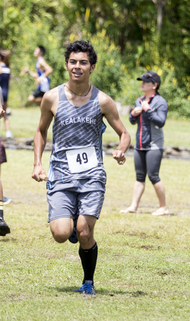 4045911_web1_Cross_Country_Relay_3.jpg