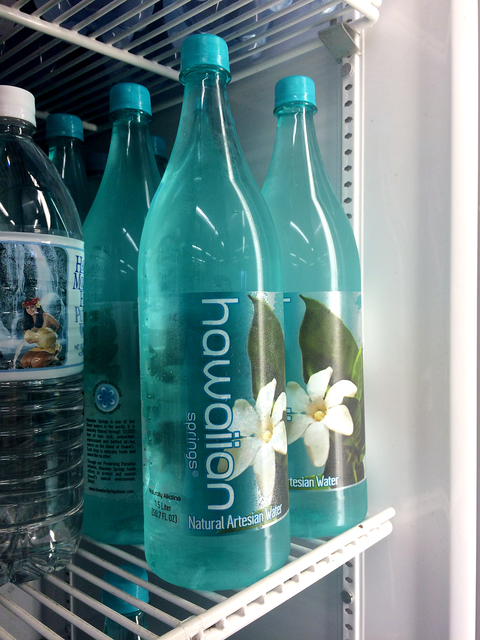 4140952_web1_Hawaiian_Springs_Bottled_Water_1.jpg