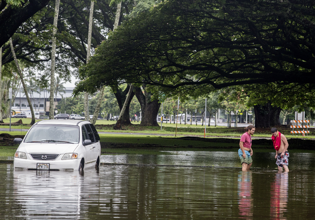 4282946_web1_Bayfront_Flooding_3.jpg