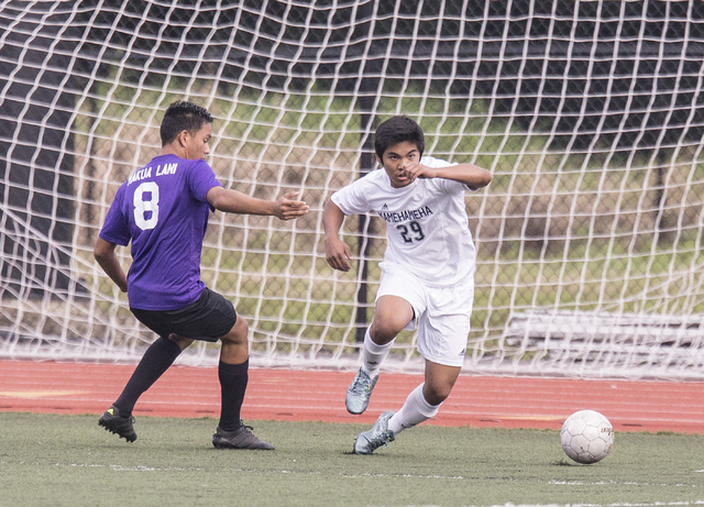 4720293_web1_Kamehameha_vs_Mauna_Lani_Boys_Soccer_4.jpg