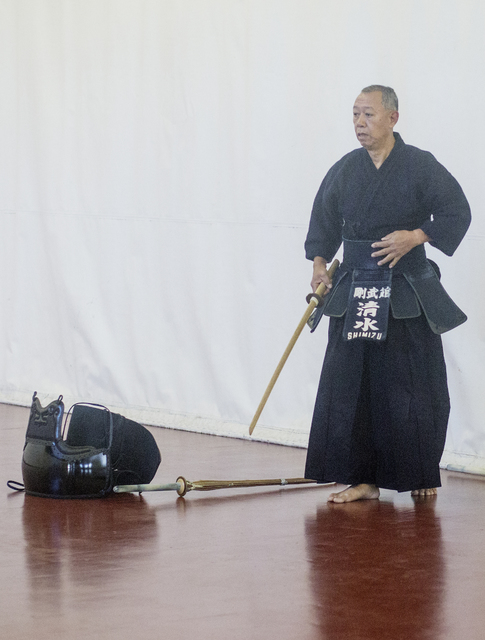 4881184_web1_Hilo_Kobukan_Kendo_Club_3.jpg