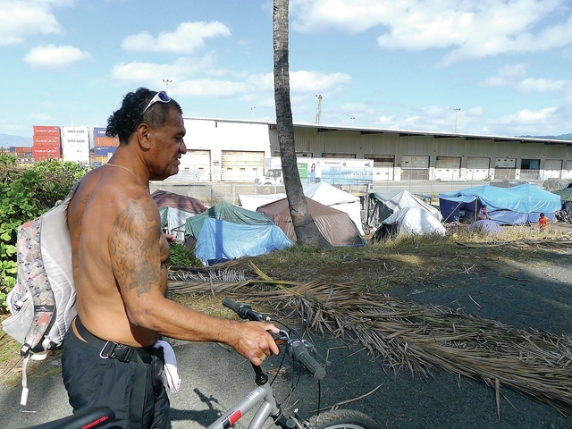 4964590_web1_Homeless_Oahu.jpg