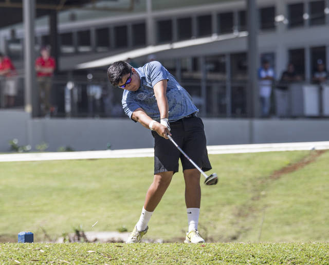 5063273_web1_BIIF_Golf_at_Hilo_Muni_Boys_6.jpg