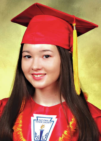 5489544_web1_Kaile-Holzman-valedictorian.jpg