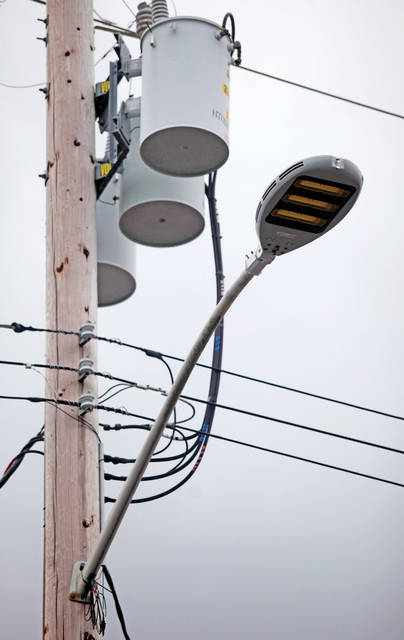 5709774_web1_LED_Street_Light.jpg