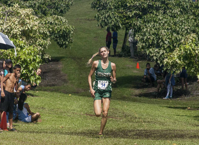 6109012_web1_BIIF_Cross_Country_Champs_Girls_Winner.jpg