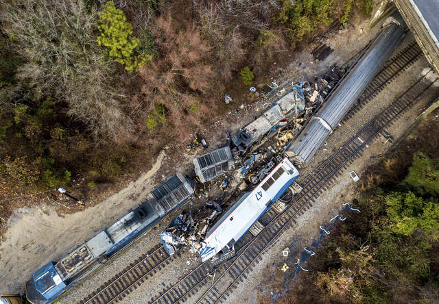 Who’s at fault in Amtrak crash? Amtrak will pay regardless - Hawaii ...