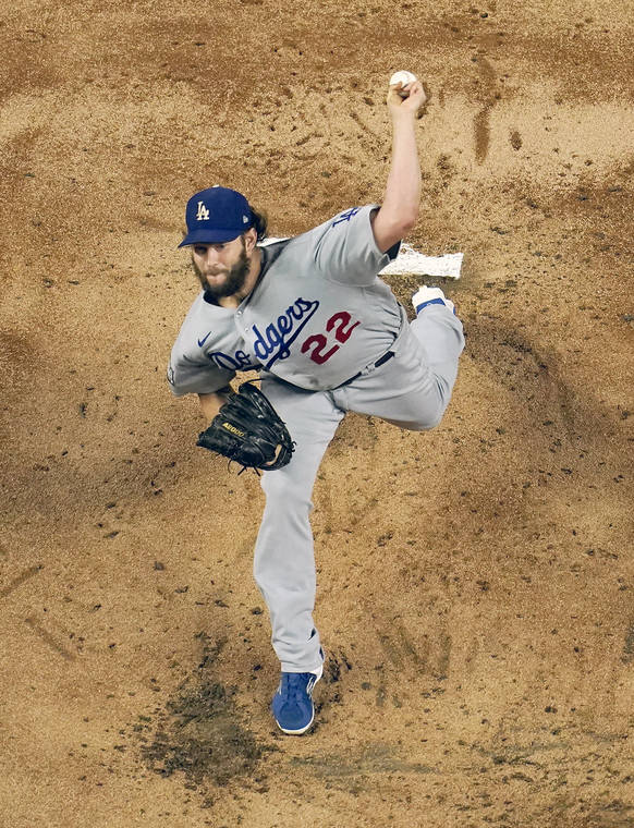 Kershaw stops steal of home, hands Dodgers 3-2 World Series lead