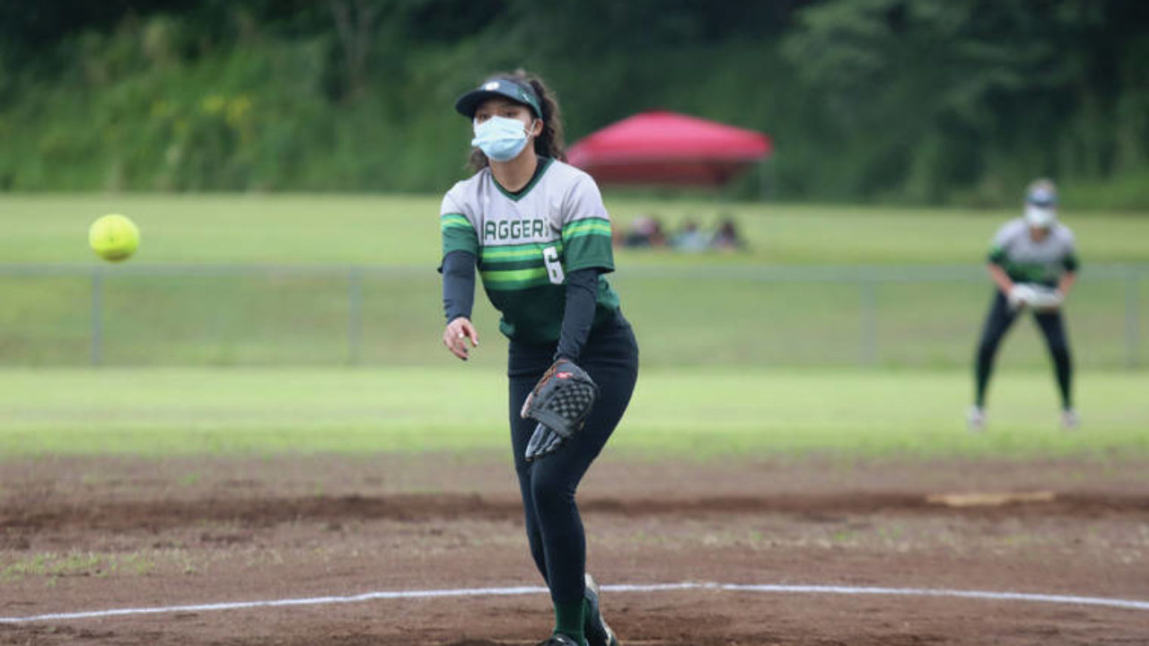 High Schools Pahoa Outslugs Ka U 18 12 In Softball Hawaii Tribune Herald