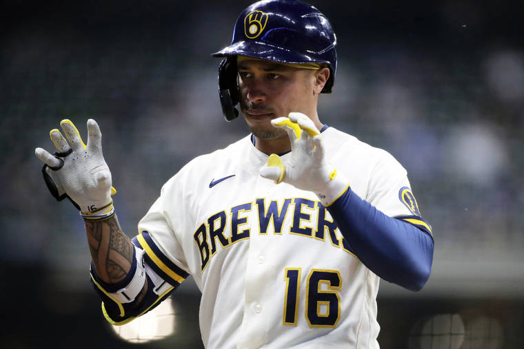Kolten Wong excited about setting the table as Brewers' leadoff hitter