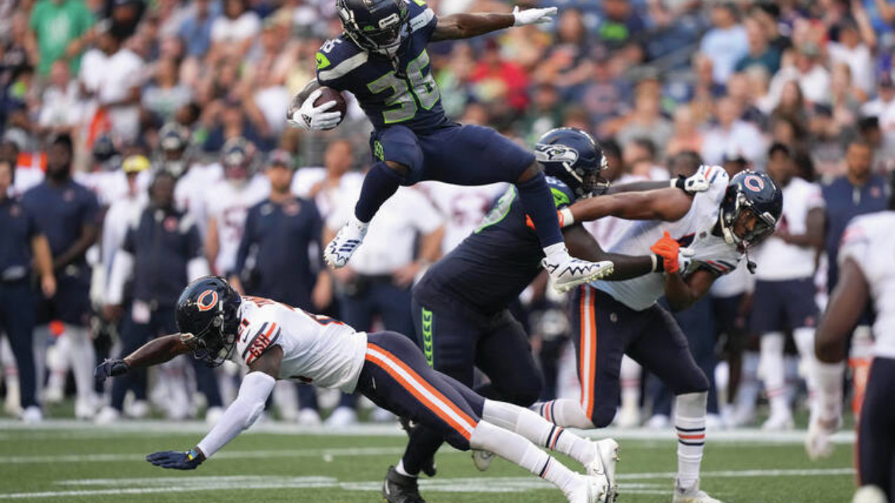 Seahawks lose star running back, rookie backup to injury