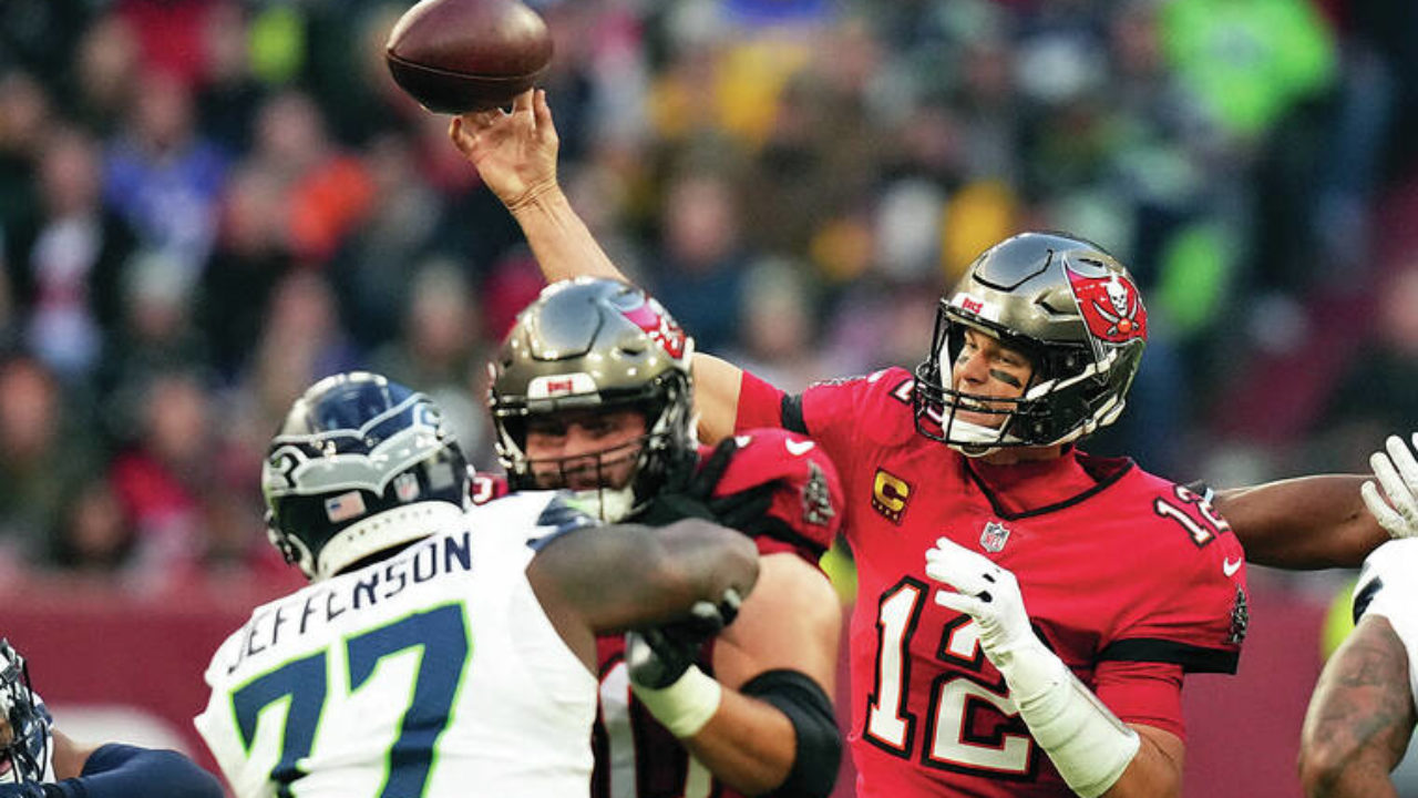 Seattle Seahawks 16-21 Tampa Bay Buccaneers: Tom Brady stars in first ever  NFL regular season game in Germany - BBC Sport