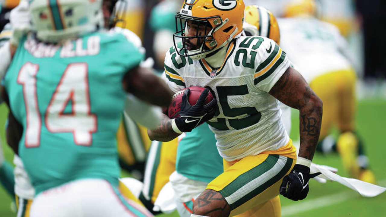 Packers defense forces four turnovers in 26-20 win over Dolphins Wisconsin  News - Bally Sports