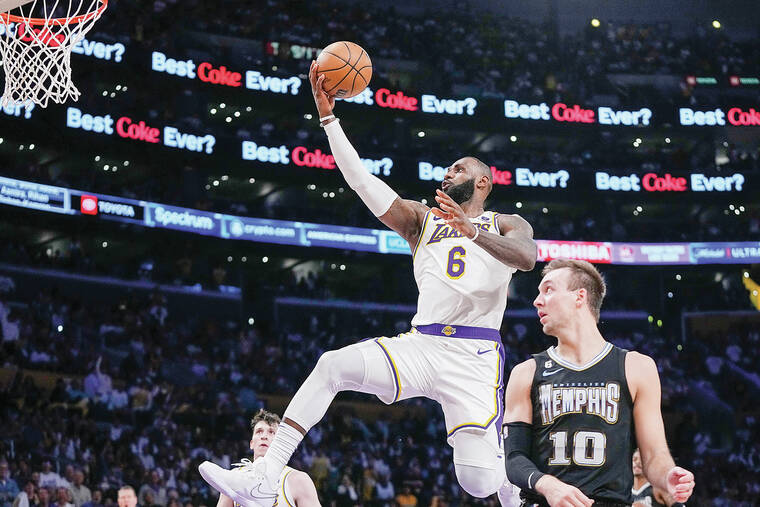 Lakers-Warriors: LeBron James looked old and hurt in Round 1; he
