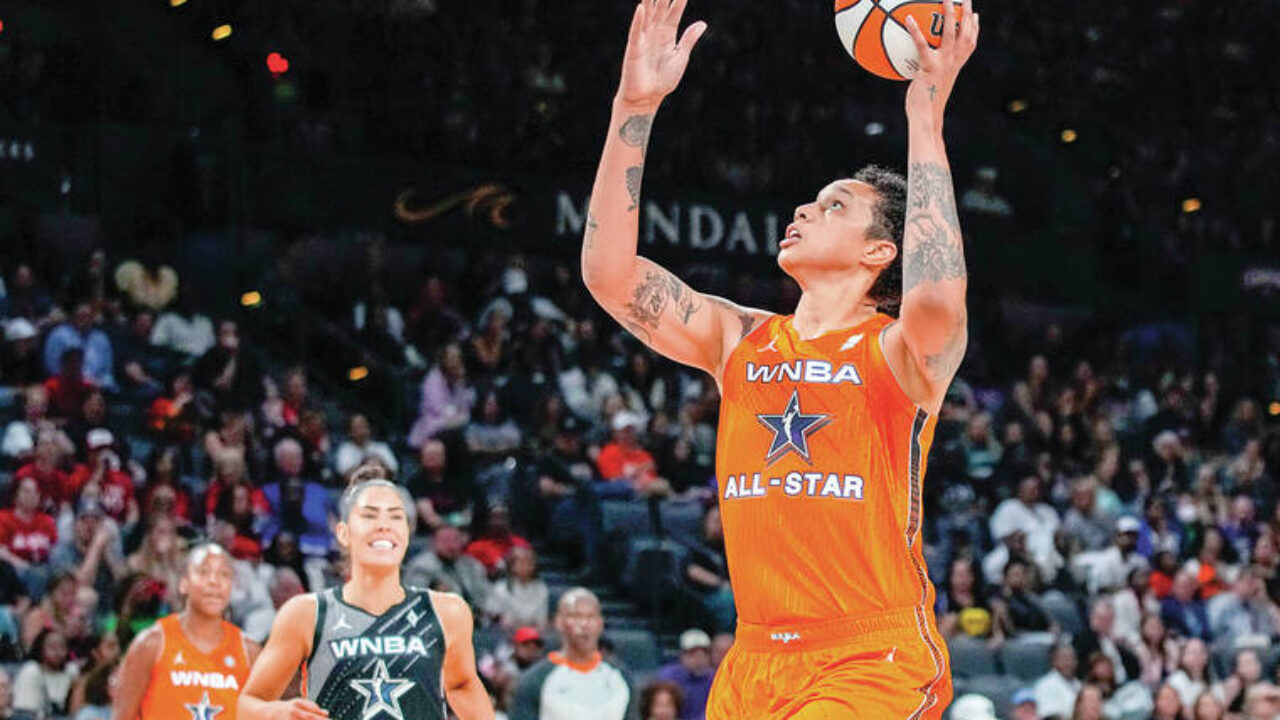 WNBA All-Stars Wear Brittney Griner's No. 42 on Jersey in Second Half -  Sports Illustrated