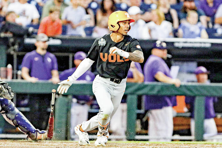 Kansas shortstop Maui Ahuna commits to Vols