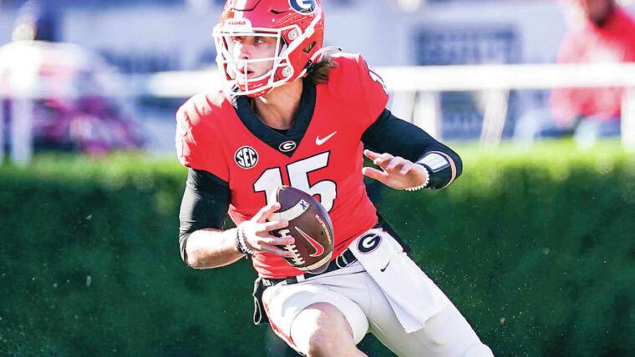 Georgia quarterback Stetson Bennett signs representation for 2023