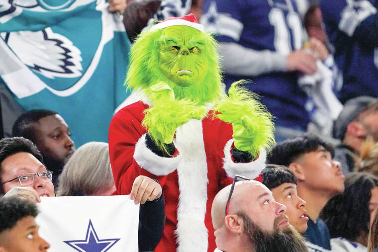 https://www.hawaiitribune-herald.com/wp-content/uploads/2023/11/web1_US-NEWS-TEXAS-SCHOOL-GRINCH-GET.jpg