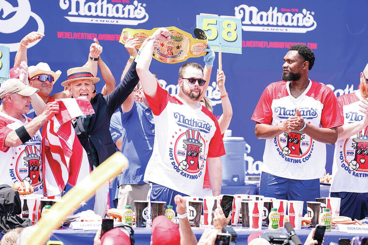 Hot dog eating contest crowns Patrick Bertoletti as new men’s champion